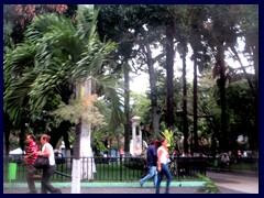  Santa Tecla city centre 01 - José San Martin Park